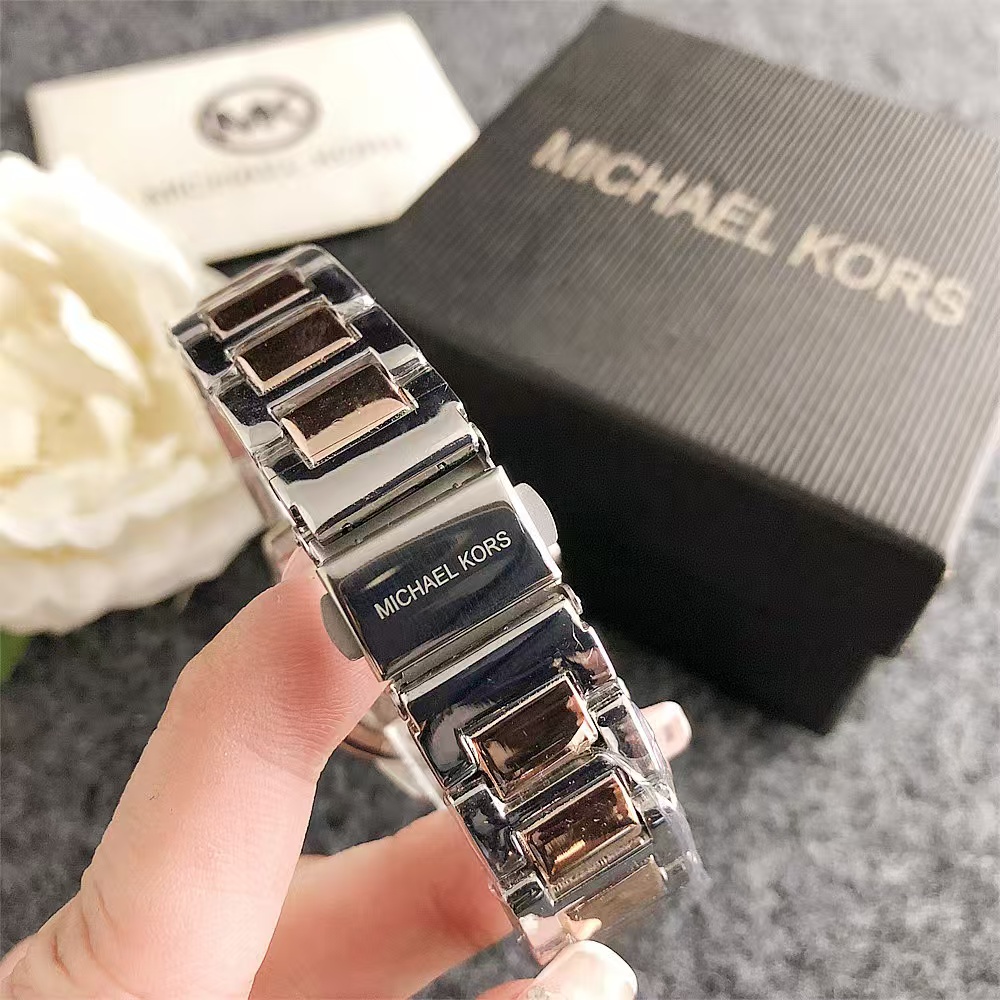 MICHAEL KORS Fashion Women's B - Luxury Watch Photo 评论和价格