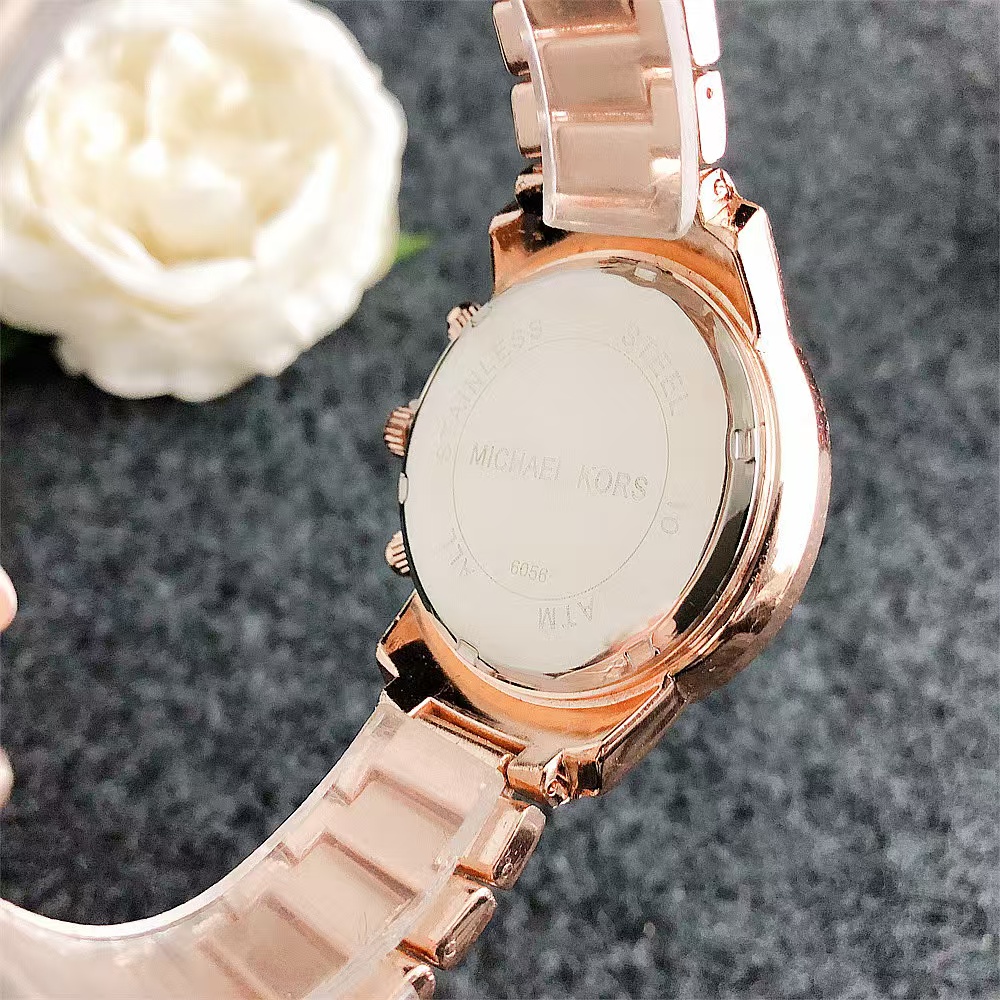 Michael Kors New Luxury Women' - Luxury Watch Photo 评论和价格